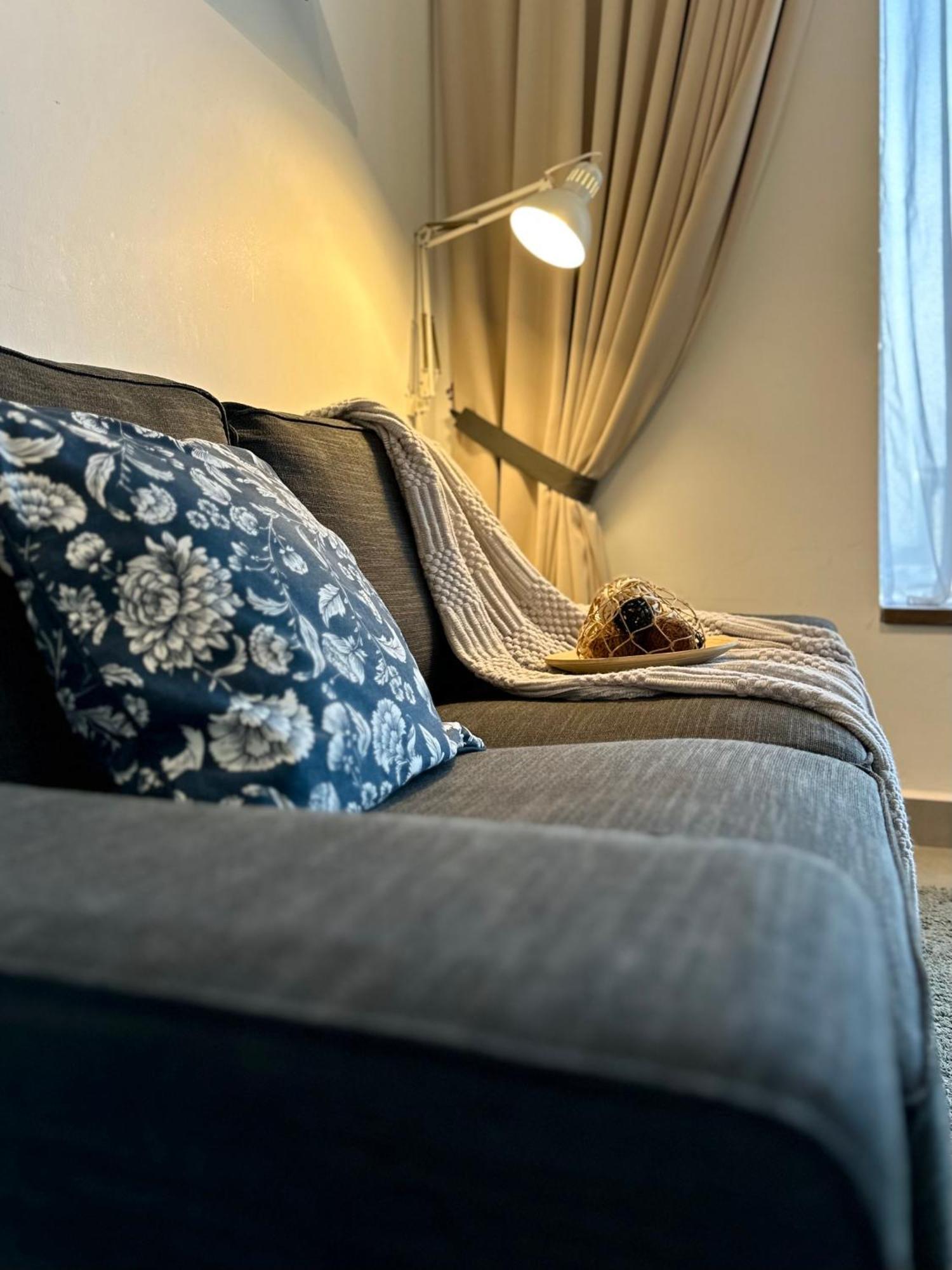 Cozy Kanvas Soho Suites Кіберджая Екстер'єр фото